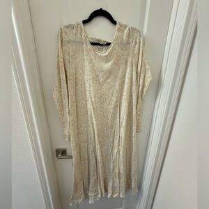 Magnolia Pearl long sleeve T-dress